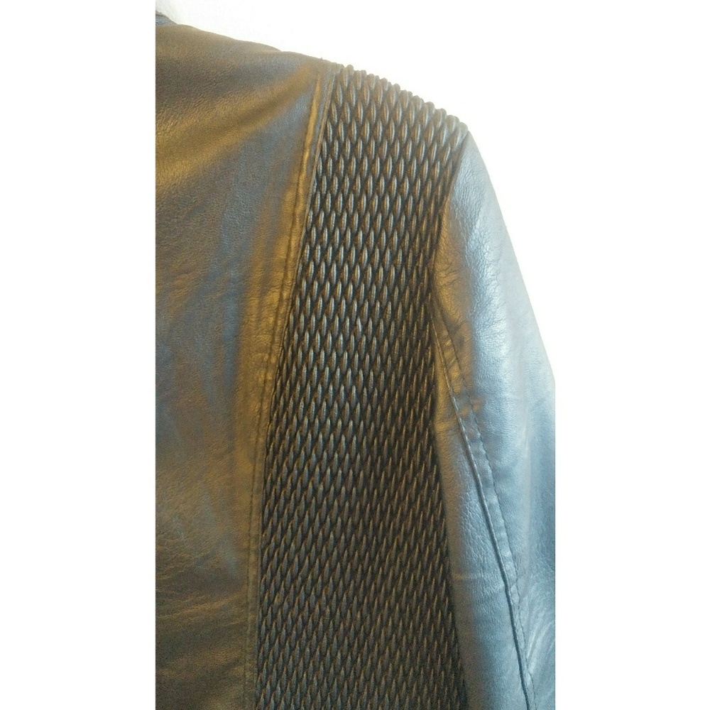 Jacket DONATED! - Picture 6 of 6